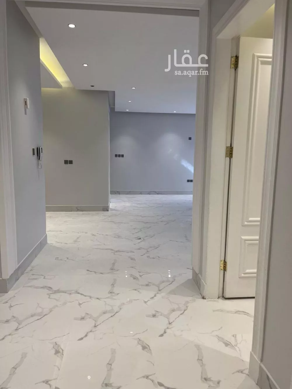 3 bedroom apartment in Al Qairawan 6