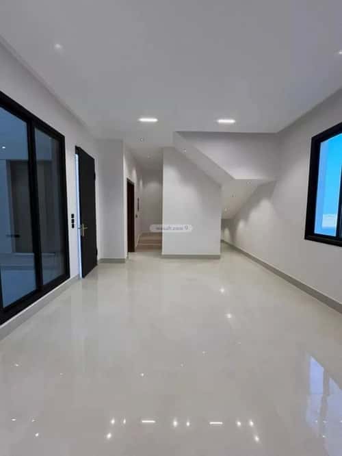 6 bedroom villa in Al Mahdiyyah 2