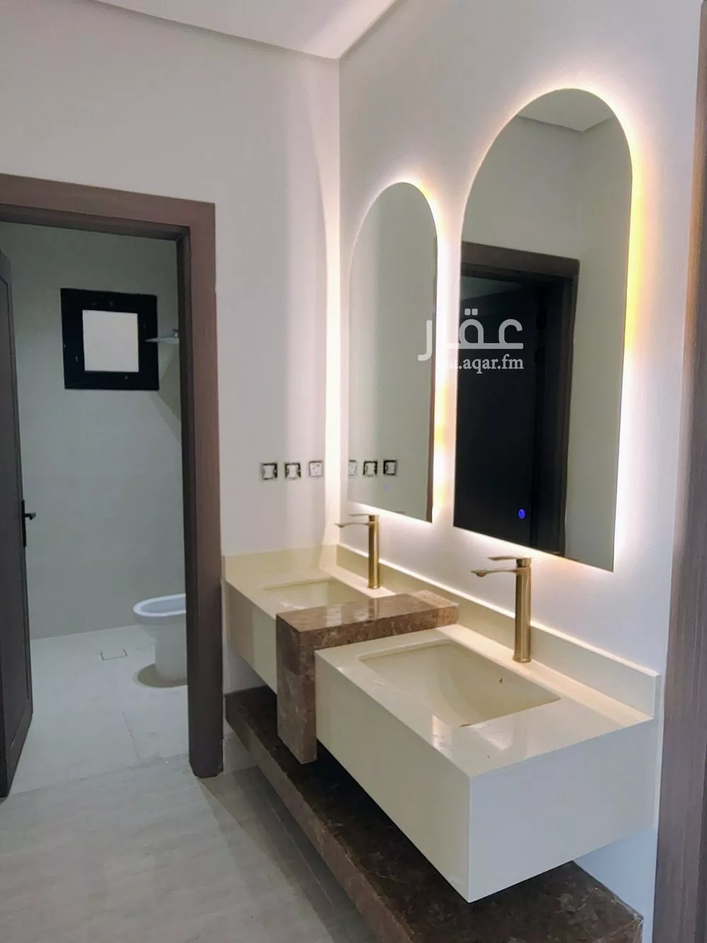 8 bedroom villa in As Sawari 7