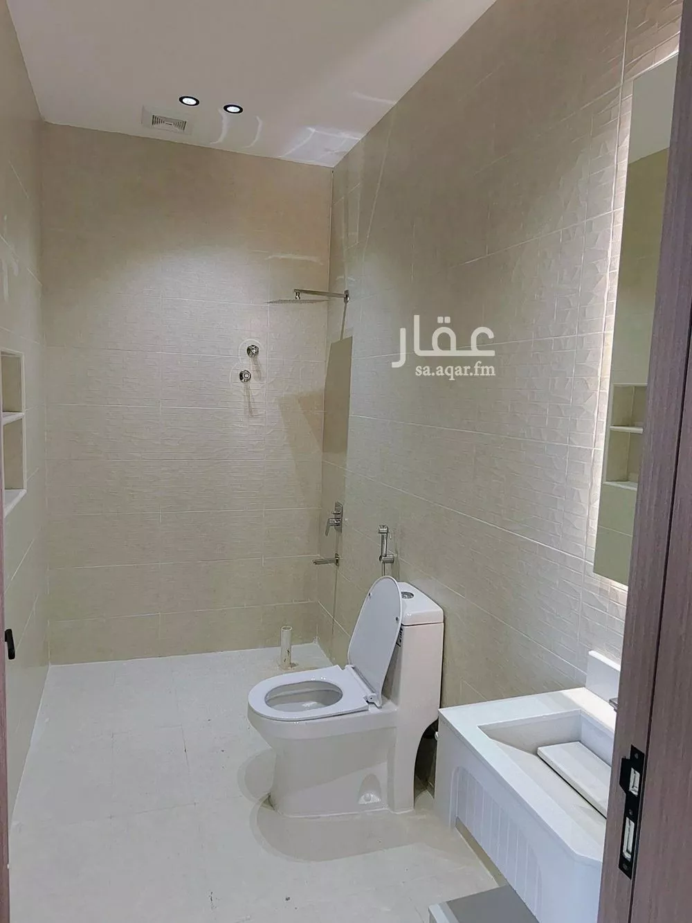 8 bedroom villa in As Sawari 10