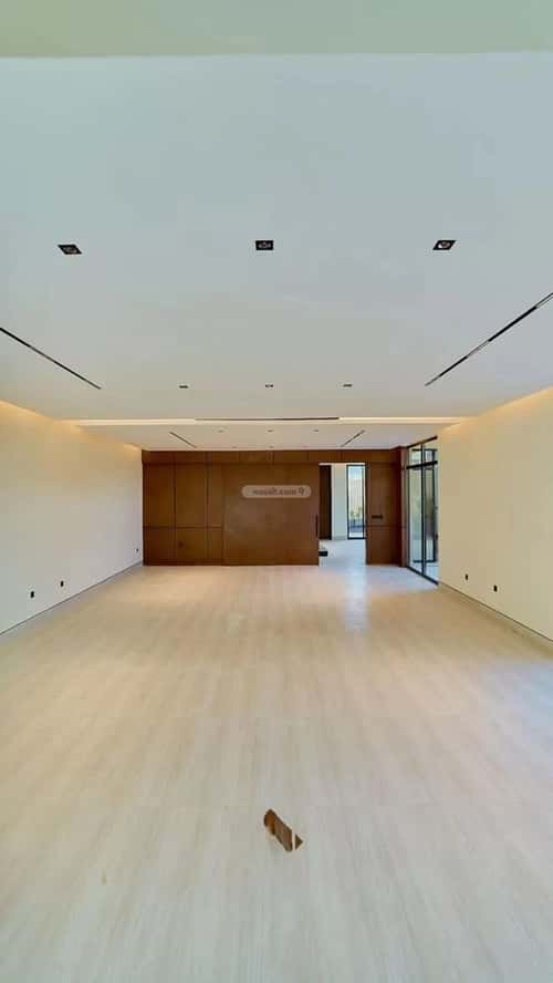 5 bedroom villa in Al Mahdiyyah 1