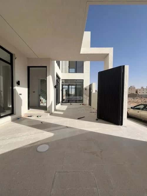 6 bedroom villa in Al Mahdiyyah 3