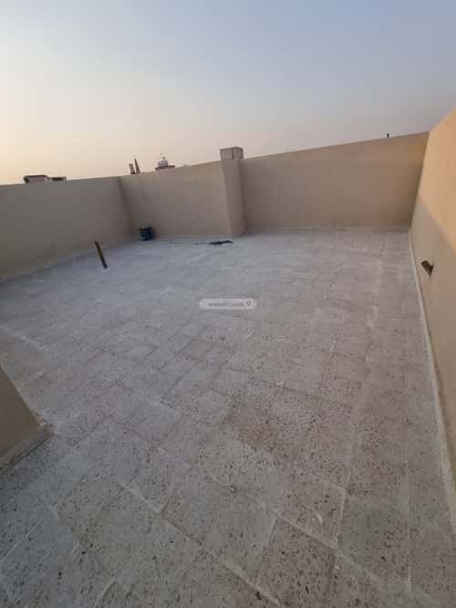 فيلا 5 غرف في طويق 8