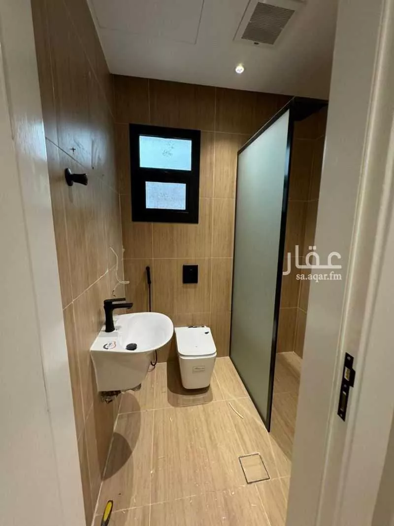 3 bedroom apartment in Qurtubah 10