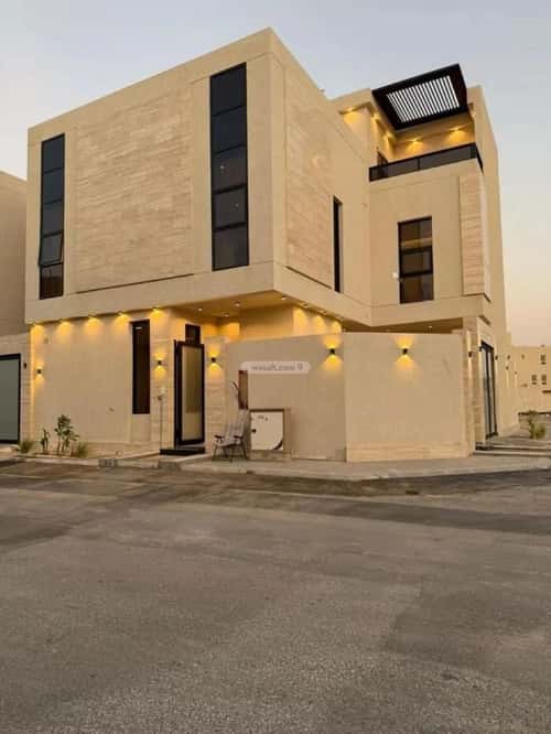 5 bedroom villa in Al Mahdiyyah 1