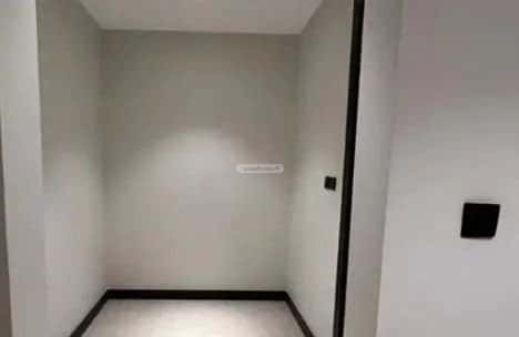 6 bedroom villa in Okaz 2