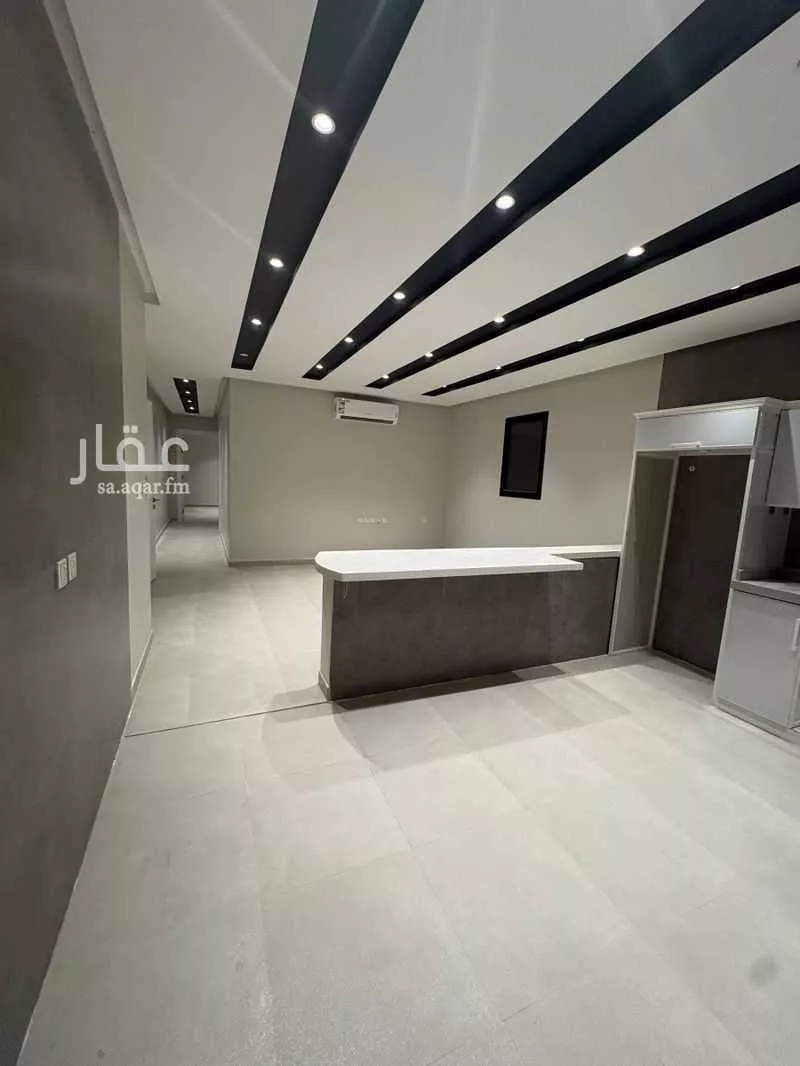 3 bedroom floor in Al Aridh 1