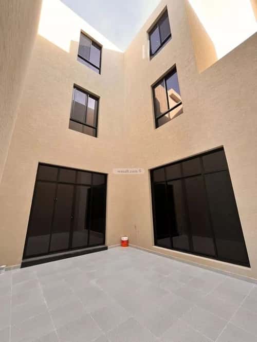 6 bedroom villa in Al Mahdiyyah 4
