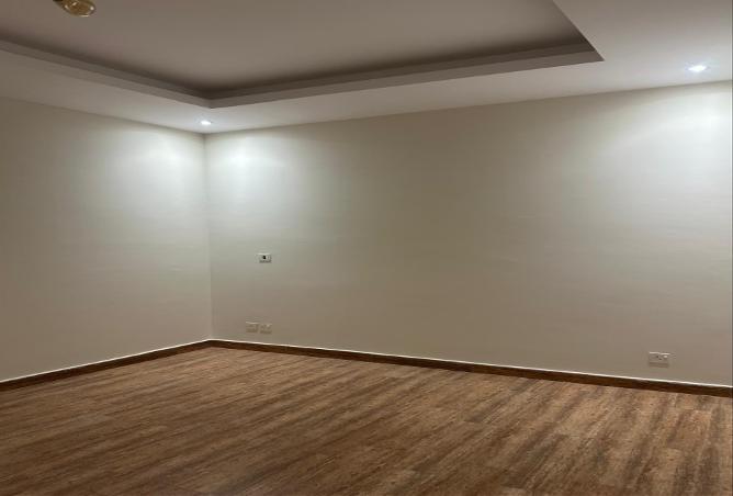 4 bedroom apartment in Qurtubah 3