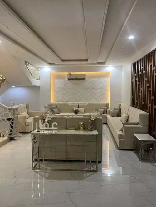 4 bedroom villa in Dhahrat Laban 2