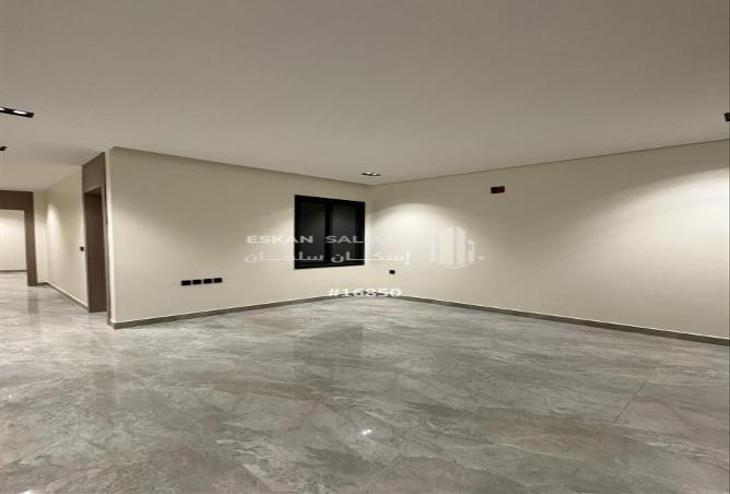 6 bedroom apartment in Ishbiliyah 3