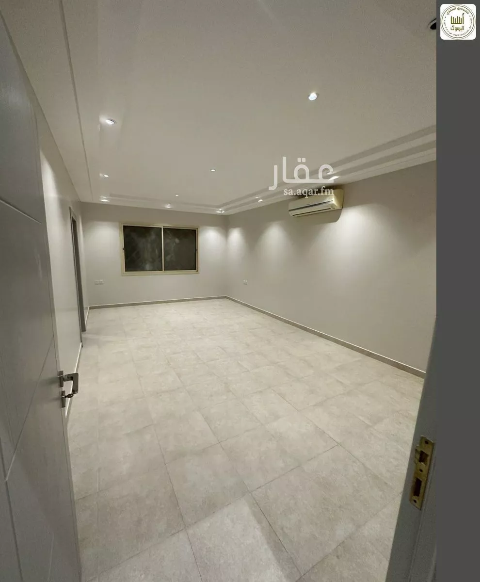 8 bedroom villa in Al Yasmin 11