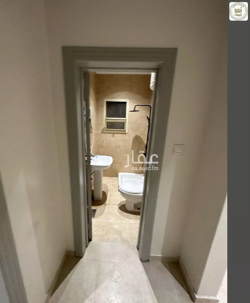 8 bedroom villa in Al Yasmin 13