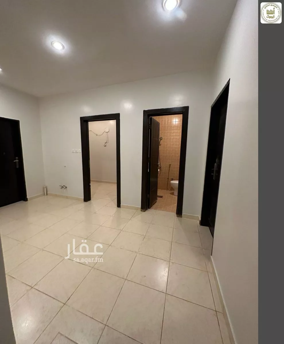 8 bedroom villa in Al Yasmin 16