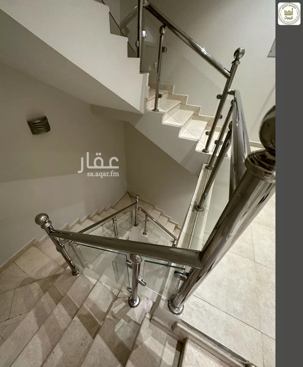 8 bedroom villa in Al Yasmin 8
