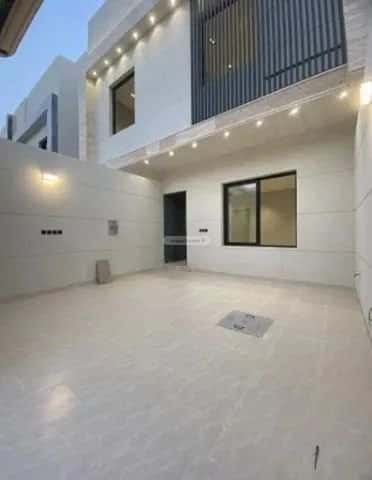 4 bedroom floor in Badr 2