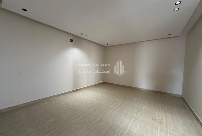 4 bedroom apartment in Badr 2