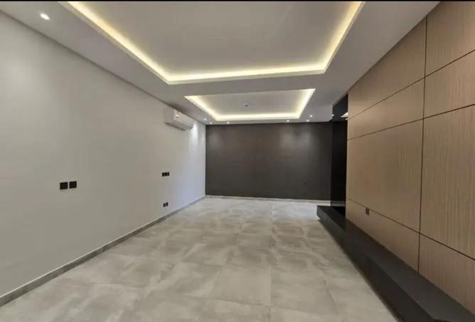 3 bedroom apartment in Al Malqa 3