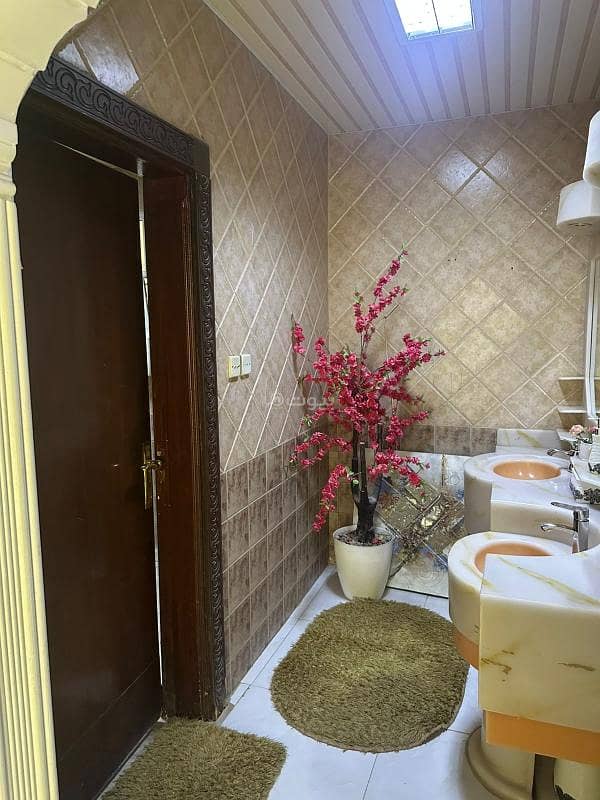 5 bedroom villa in Sultana, Riyadh 9