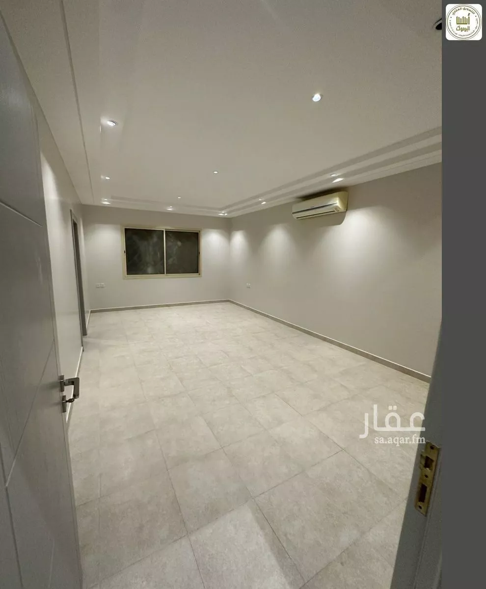 8 bedroom villa in Al Yasmin 11