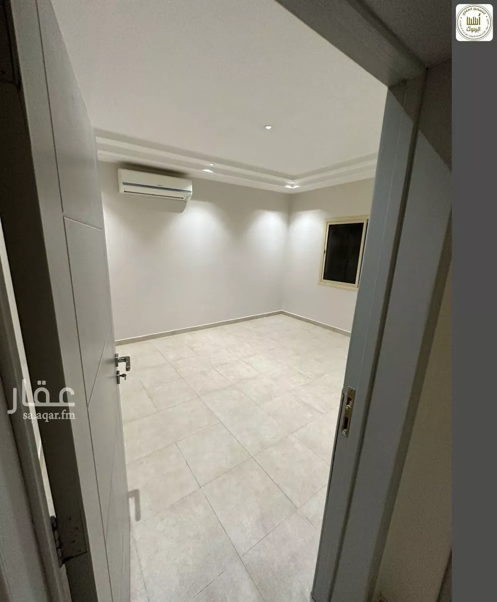 8 bedroom villa in Al Yasmin 9