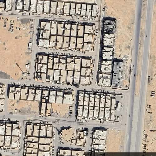 4 bedroom floor in Tuwaiq 1