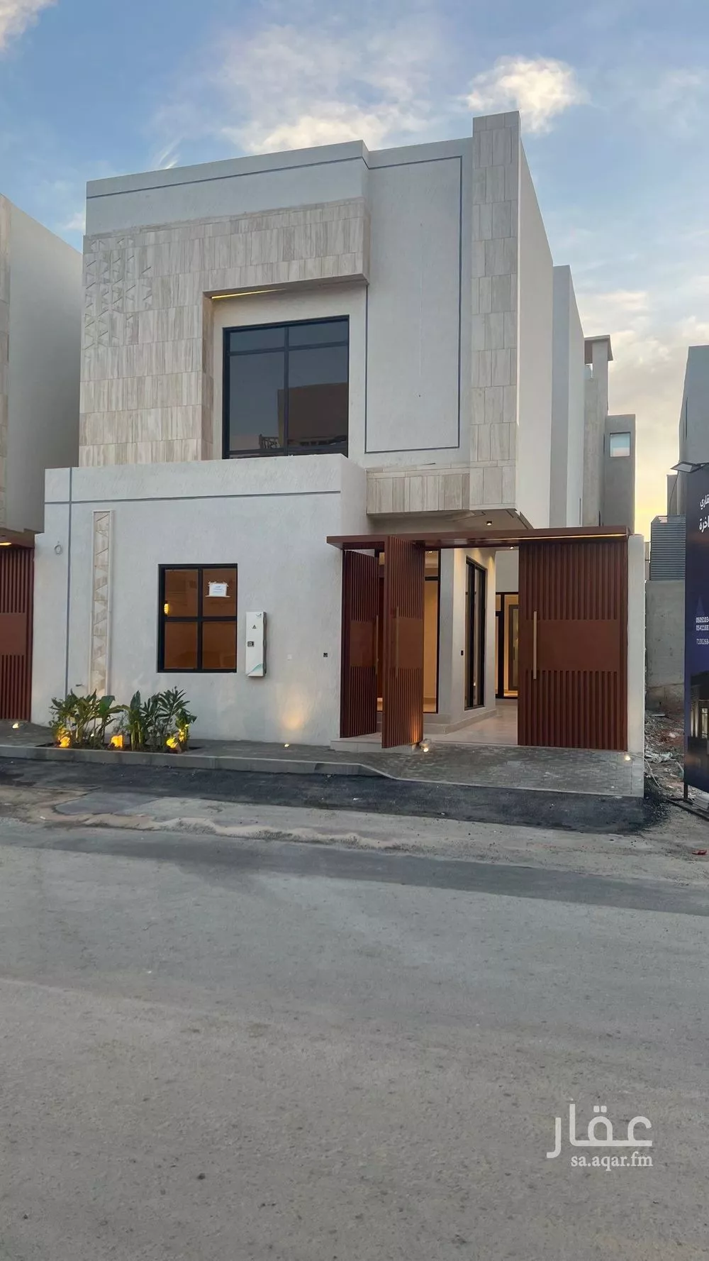 5 bedroom villa in Al Mahdiyyah 2