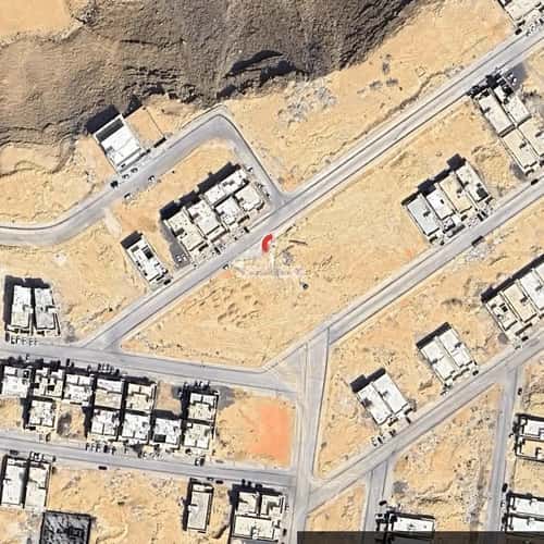 9 bedroom villa in Dhahrat Laban 3