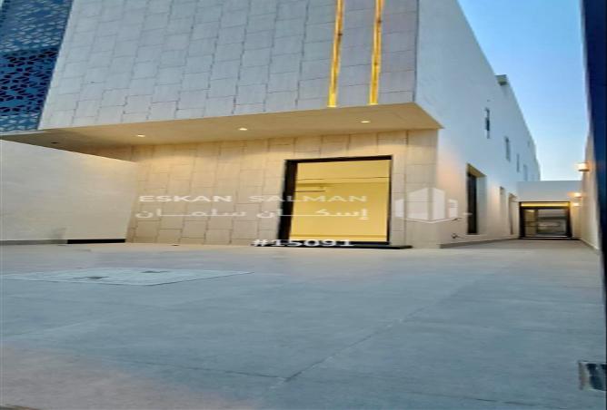 5 bedroom apartment in Al Janadriyah 3