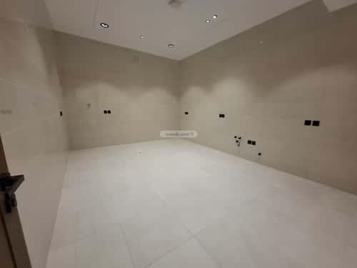 4 bedroom floor in Al Janadriyah 14