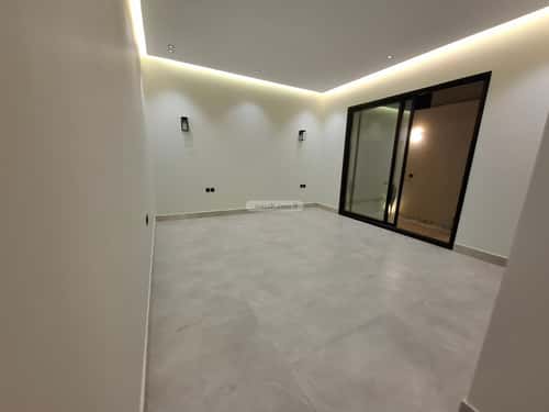 4 bedroom floor in Al Janadriyah 2