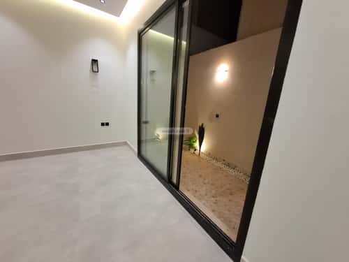 4 bedroom floor in Al Janadriyah 7