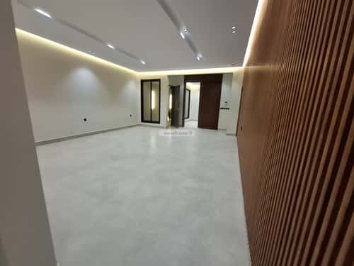4 bedroom floor in Al Janadriyah 15