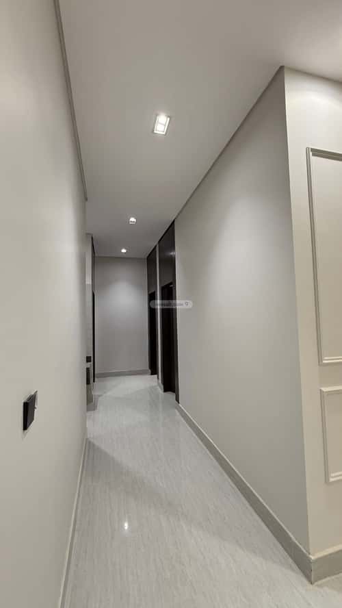 9 bedroom villa in Al Janadriyah 5