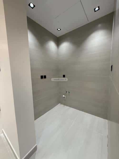 4 bedroom floor in Al Safaa 12