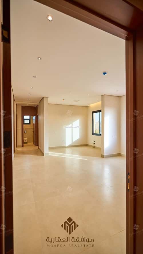 3 bedroom apartment in Al Mahdiyyah 4