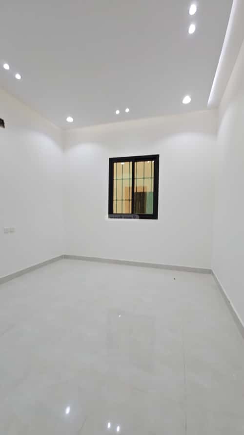 دور 5 غرف في العريجاء الغربي 3