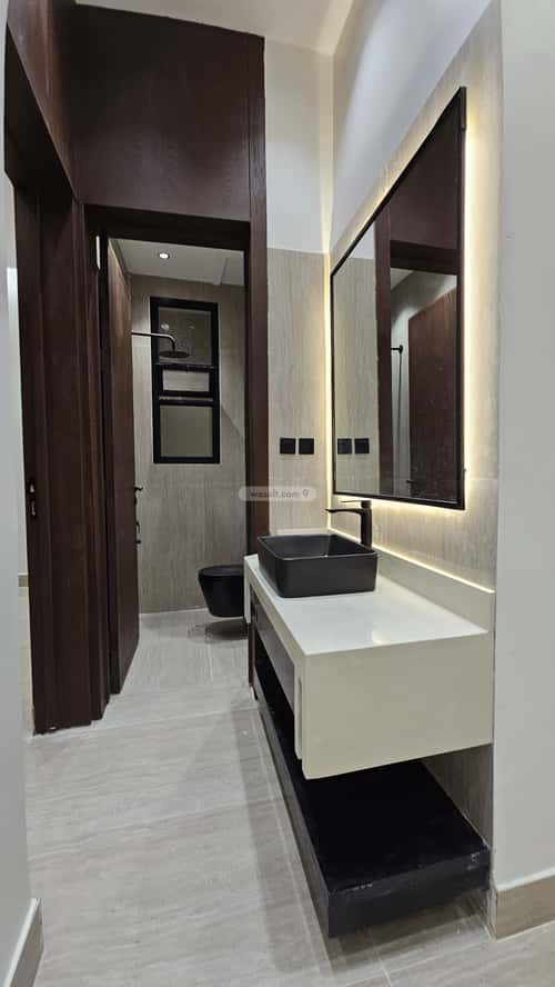 5 bedroom floor in Tuwaiq 4