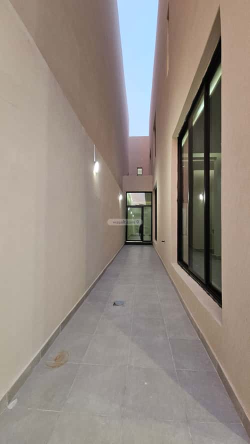 5 bedroom floor in Tuwaiq 14