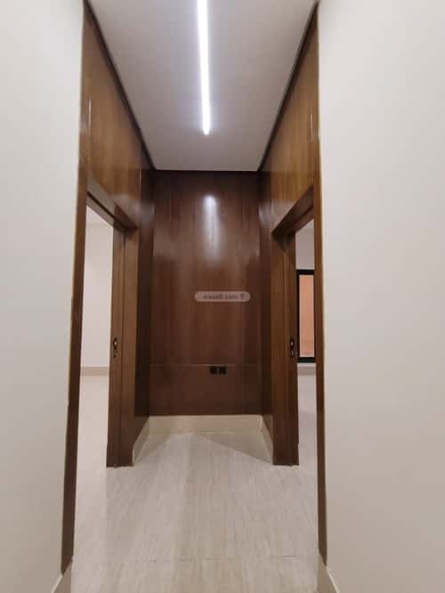 5 bedroom floor in Tuwaiq 17