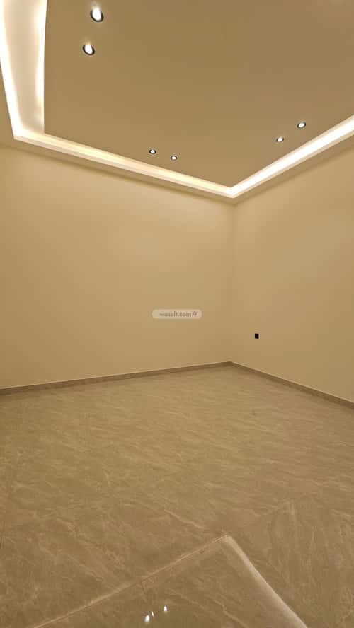 5 bedroom floor in Badr 3