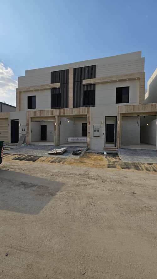 5 bedroom villa in Okaz 12