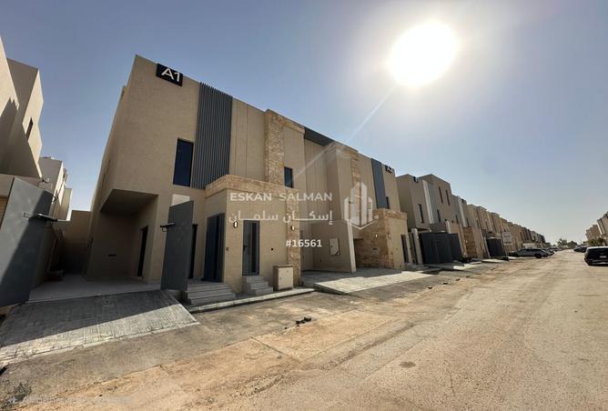 شقة 4 غرف في Ar Rimal 2
