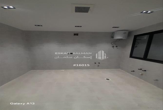 3 bedroom apartment in Al Rimal 3