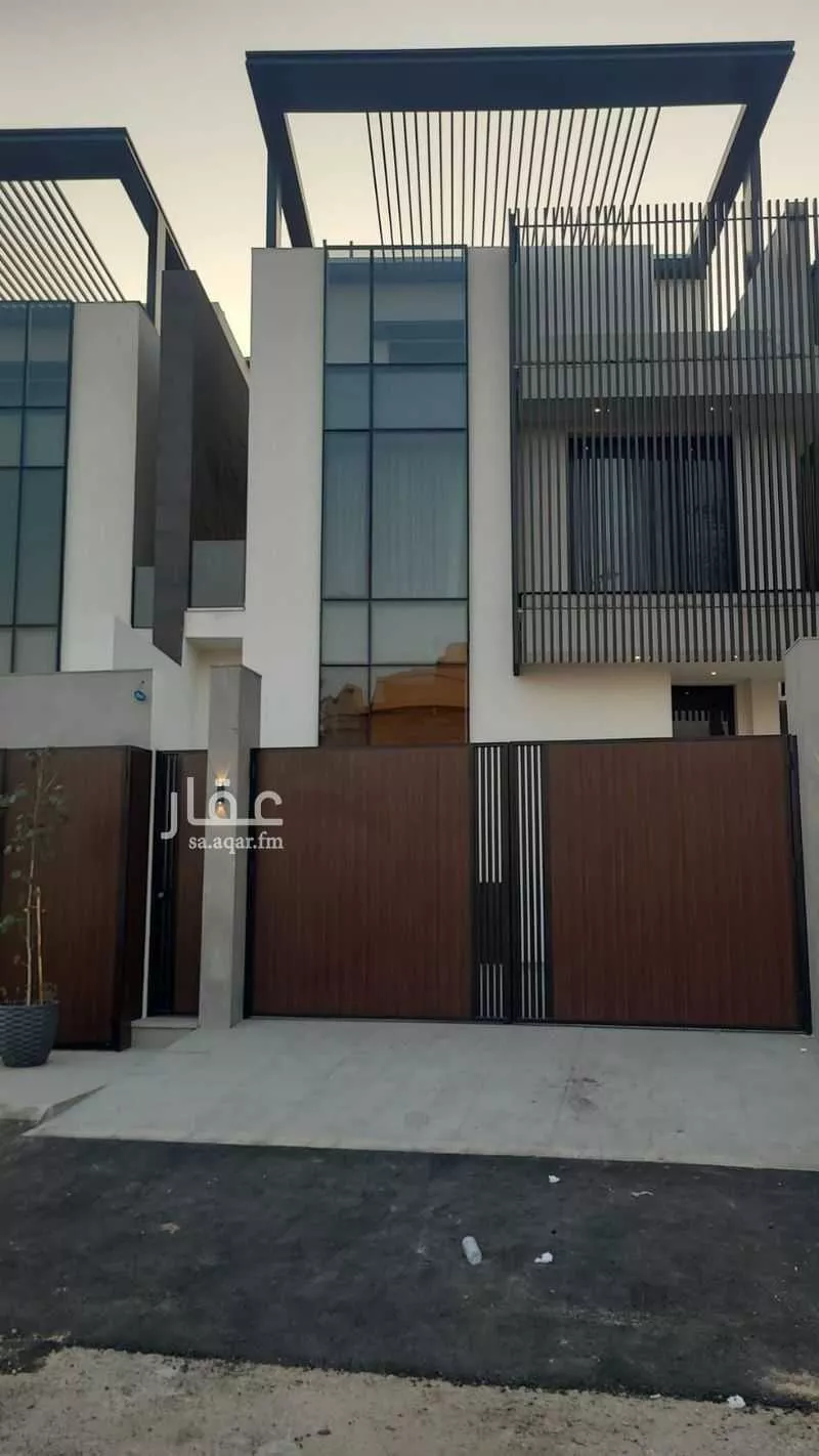 5 bedroom villa in Al Murjan 6