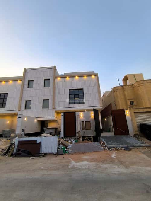 5 bedroom floor in Al Munsiyah 5