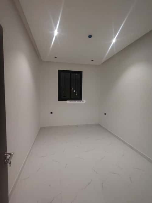 4 bedroom apartment in Al Hazm 5