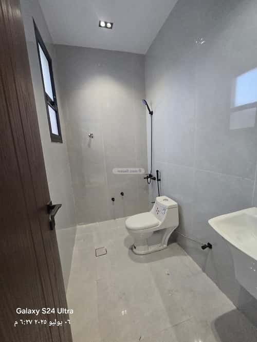 5 bedroom villa in Tuwaiq 4