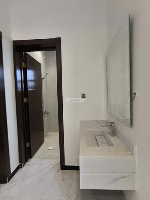 4 bedroom apartment in Al Hazm 7