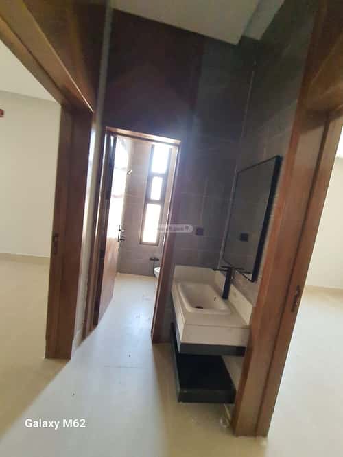 5 bedroom floor in Al Uraija Al Gharbi 1